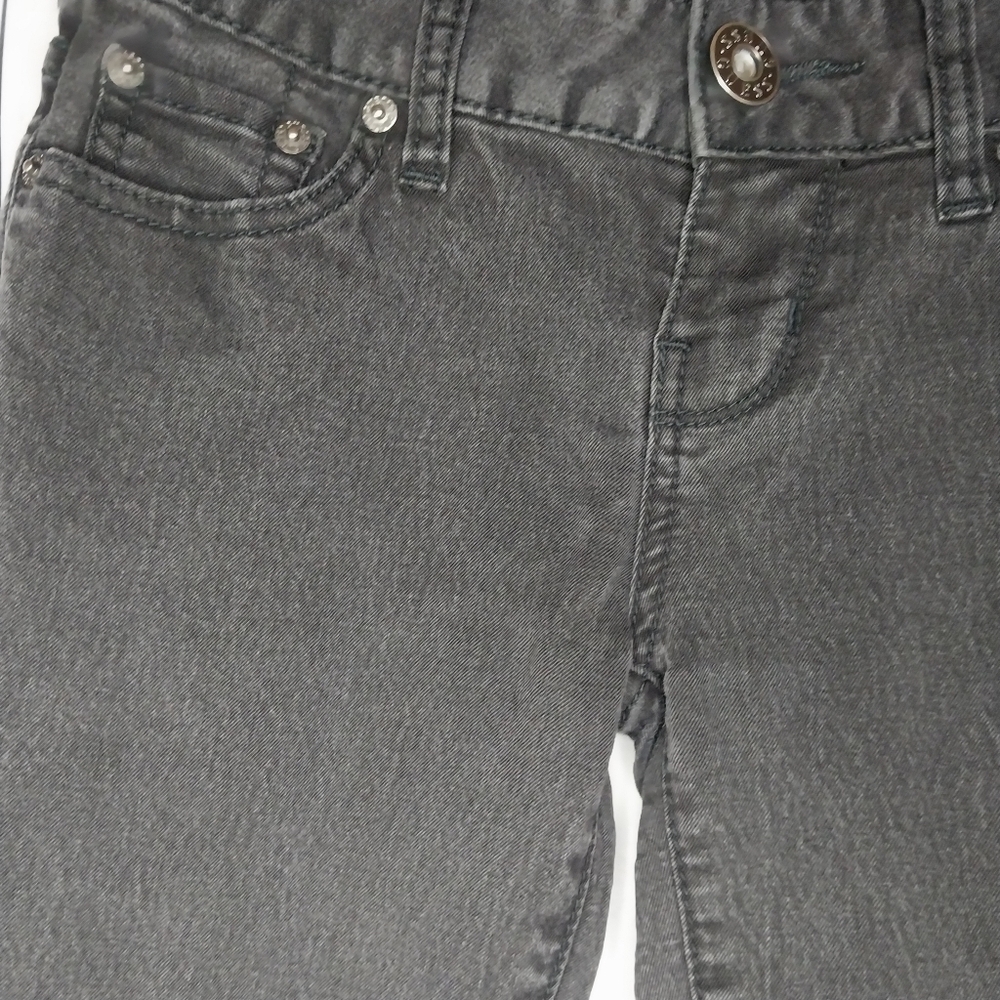 Guess Medium Rise Sarah Fit Faded Black Skinny Jeans - Picture 5 of 15